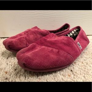 Pink corduroy Toms in women’s size 9.5